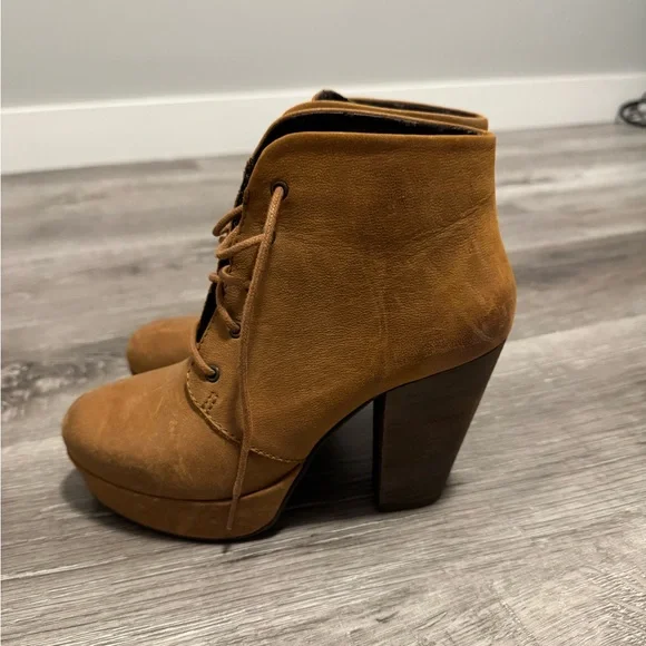 Steve Madden Raspy Booties - Picture 4 of 6